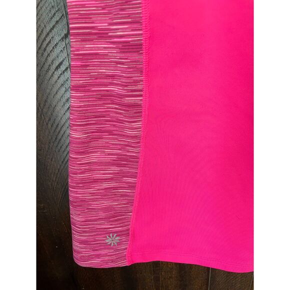 Athleta Performance Tank Top Size M Built-In Support Athletic Workout Yoga Top - Picture 3 of 5